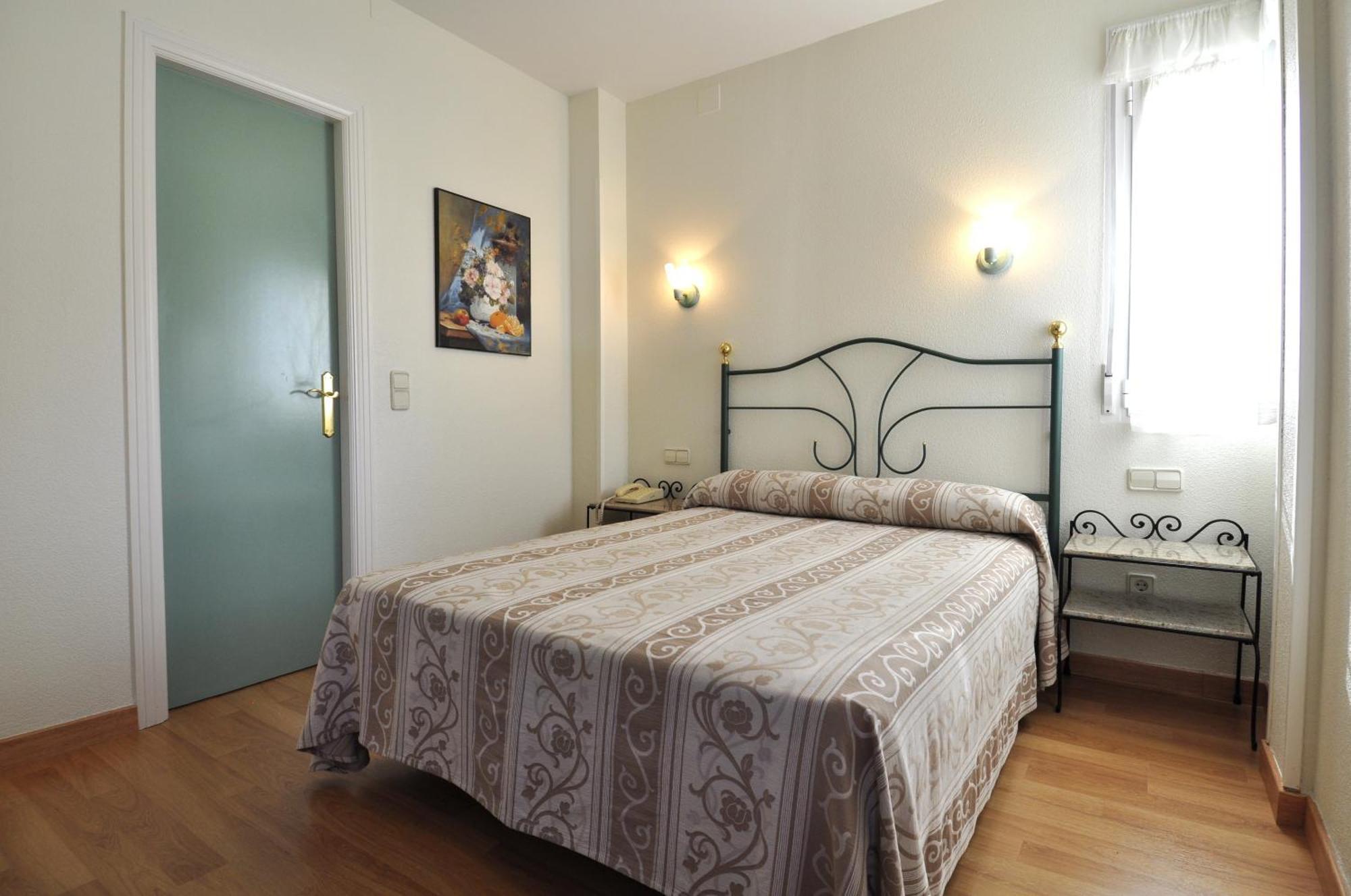 Hotel Apartamentos Aralso Sotillo La Lastrilla Kamer foto