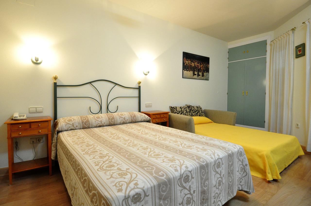 Hotel Apartamentos Aralso Sotillo La Lastrilla Buitenkant foto